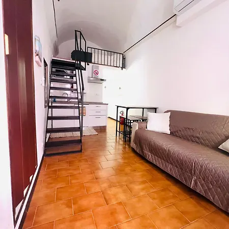 Apartament Brescia 10 - *